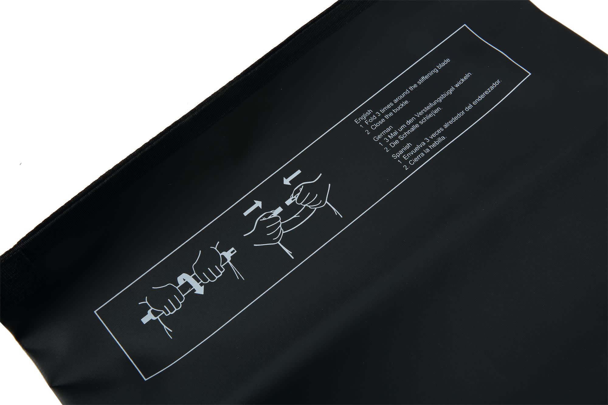 Cressi DRY BAG BLACK WITH ZIP 20 lt - Image 4