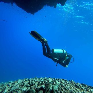 PADI Peak Performance Buoyancy (perfektas peldspējas kursi)