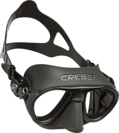 Calibro + Corsica Snorkeling Combo Black SKU: DS434030 niršanas maska un trubiņa komplekts