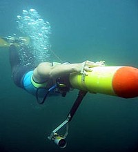 Underwater orienteering athlete