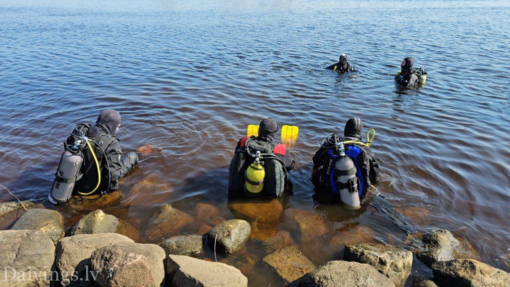 for divers in the Great Taluk in Daugava