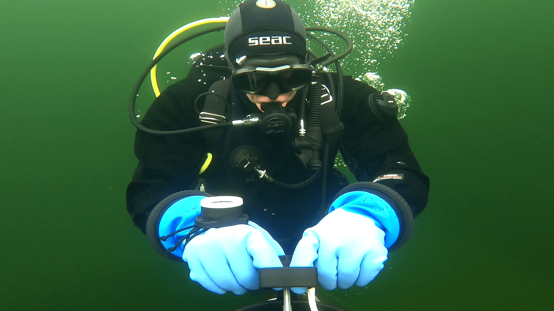 Diving instructor Valters Preimanis