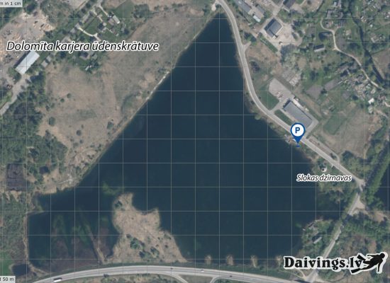 Dolomīta karjera ūdenskrātuves aerofoto