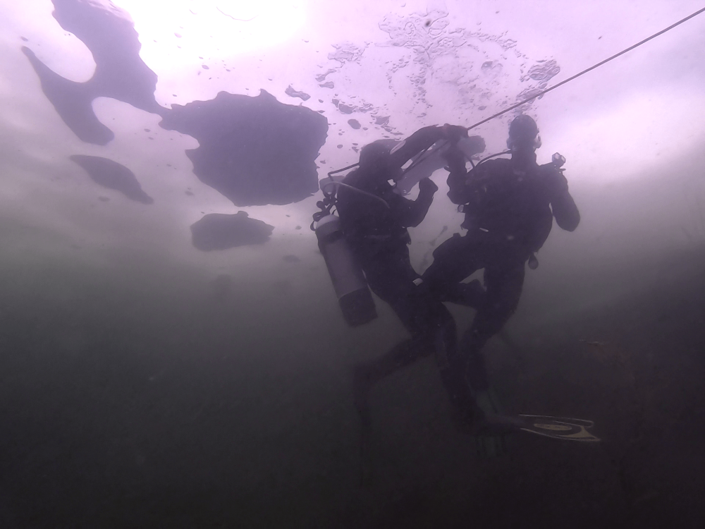 PADI ICE diving in Latvia