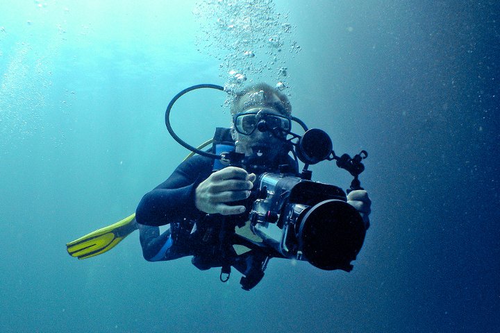 Подводный видеооператор PADI